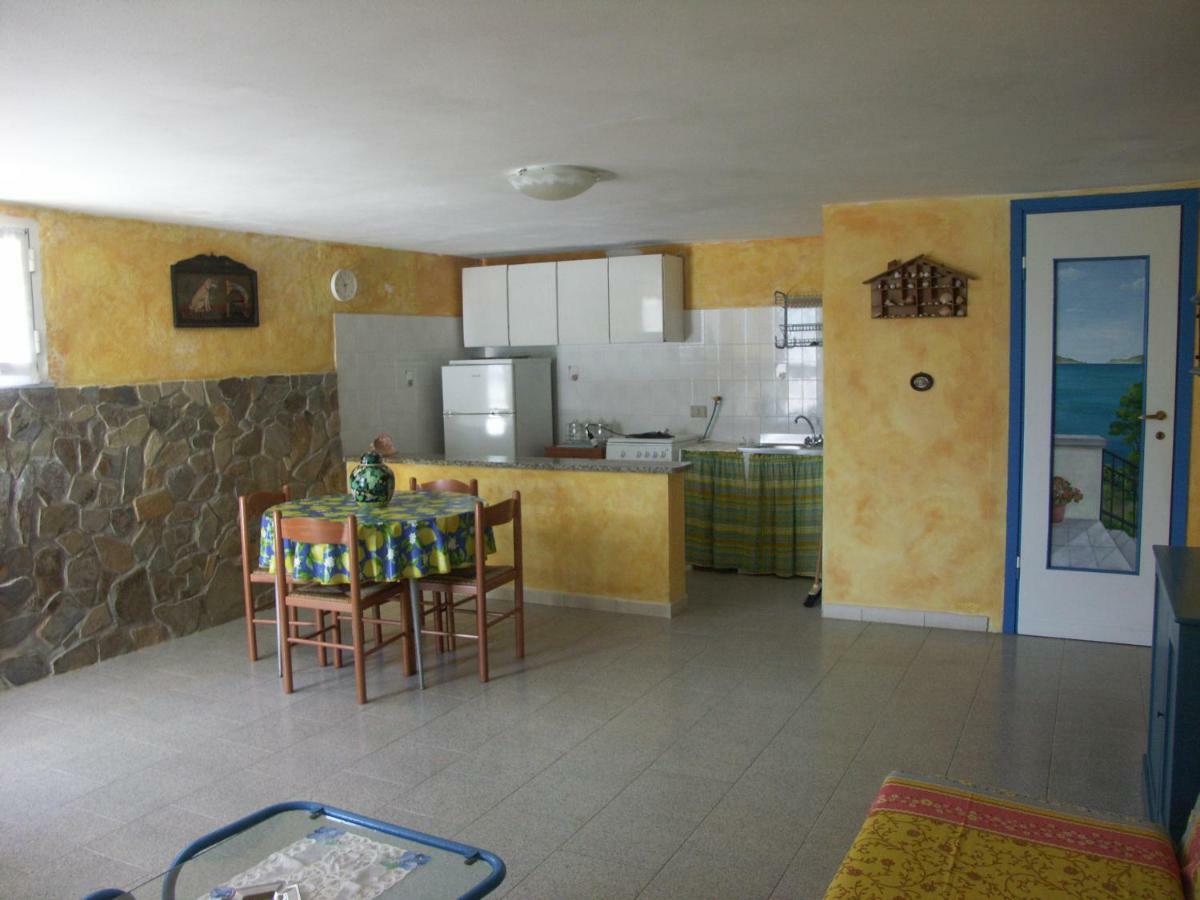 Locanda Del Pescatore Apartment Palmadula Exterior photo